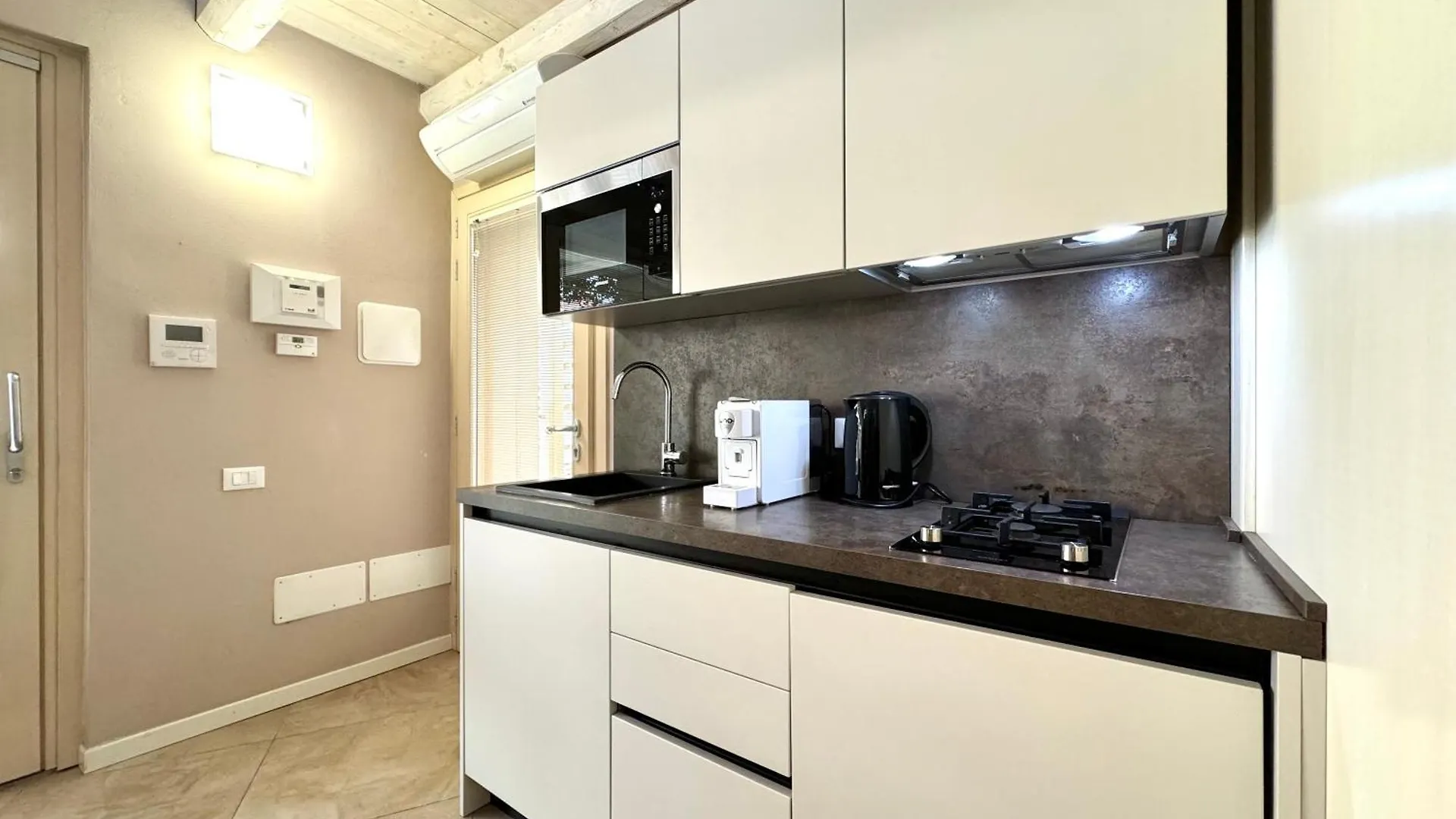 Little Queen Desenzano del Garda Apartamento